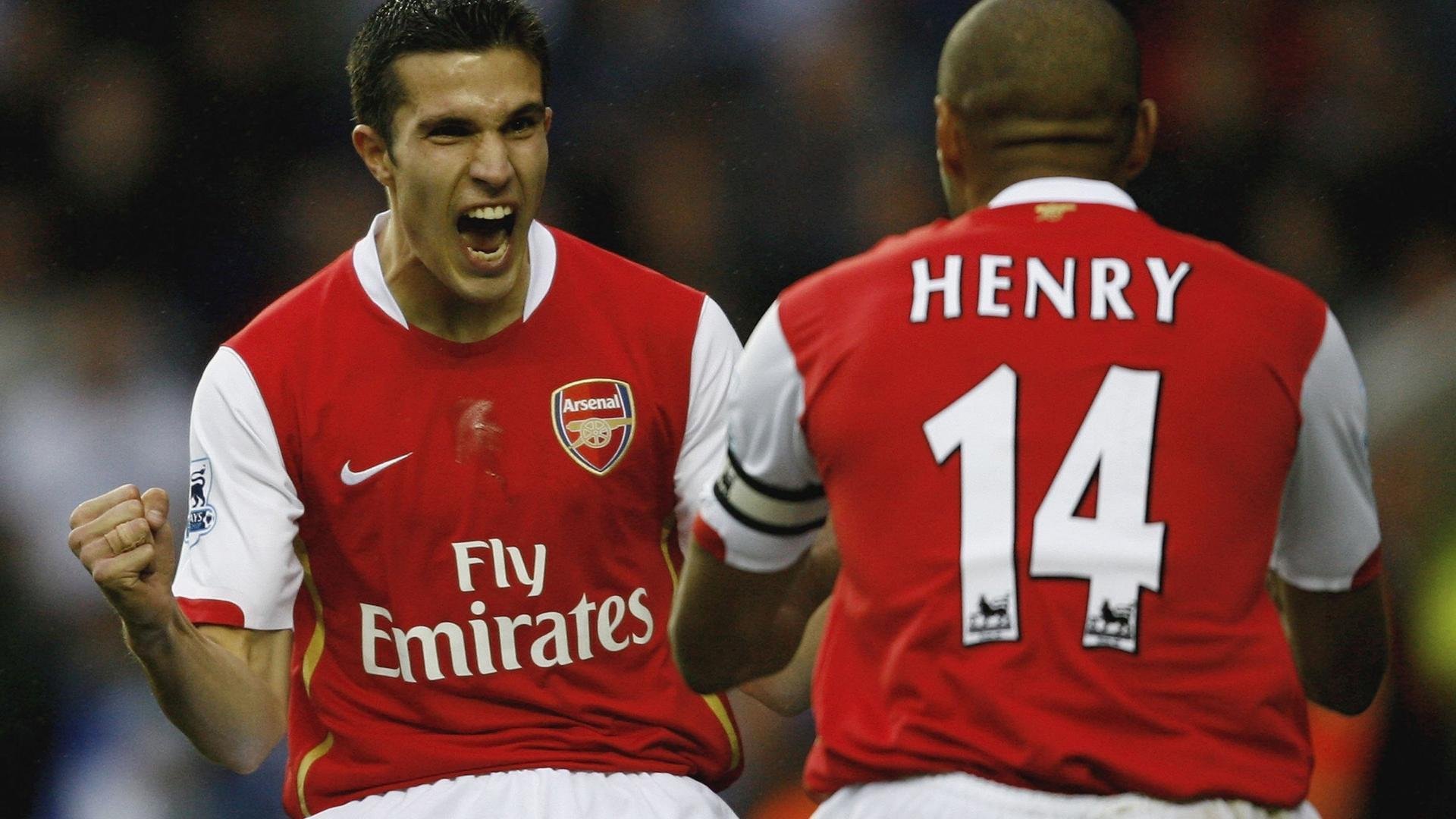 “英超悬念继续升温，争冠集团形势严峻”，英超夺冠预测