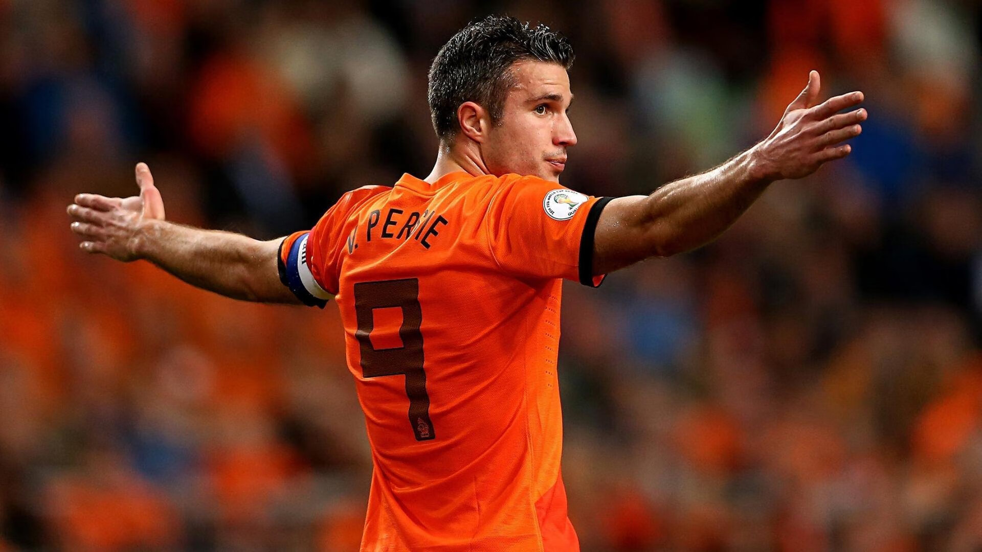 爱游戏电竞官网-球迷“狂热支持”欧冠：最热烈的支持团体揭秘